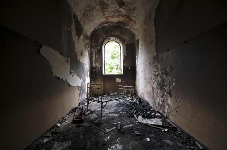 Köydeki herkes delirdi Akıl hastanesi bile fayda etmedi, sebebi dünyayı şaşkına çevirdi